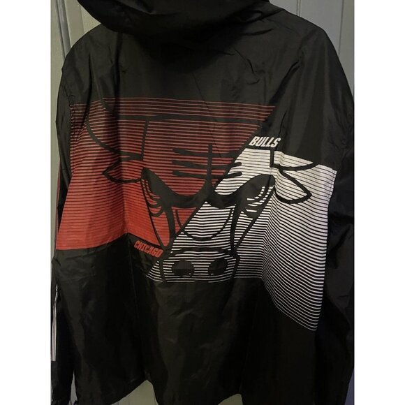 Chicago Bulls ULTRA GAME 1/4 Zip Men's Large Windbreaker - New Size L - Picture 8 of 12